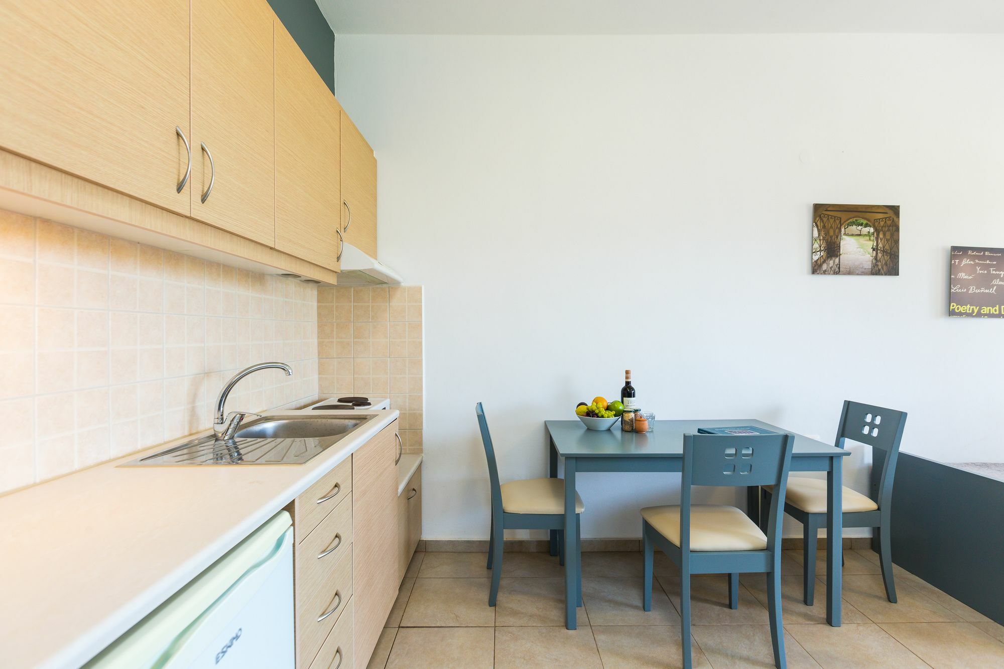 Apartment Yiannis Adelianos Kampos